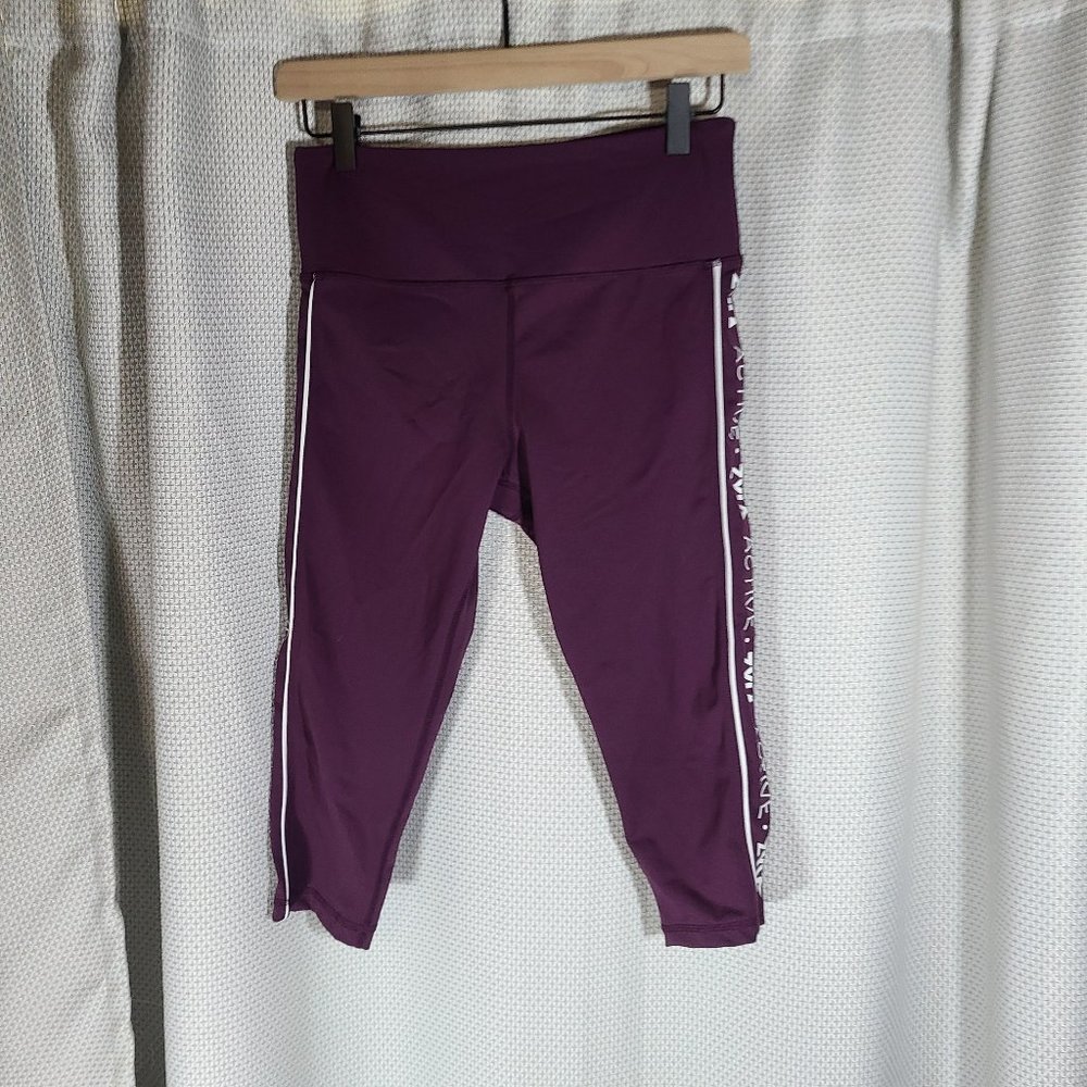 Zyia Active Maroon/Deep Purple 17" Capri Size 6/8 Excellent Used Condition